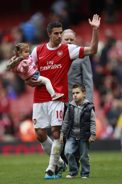 雷速西甲评选：双响+读秒绝杀，黄潜新星莫里罗当选第14轮MVP