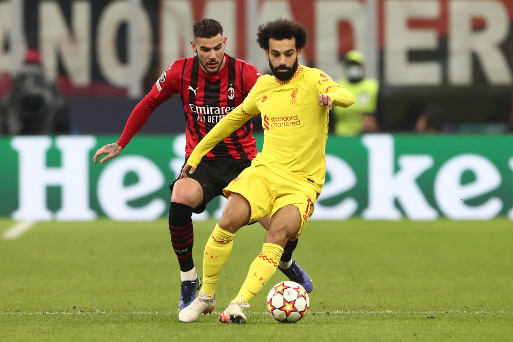 记者：王刚伤情比想象中好，侯森缝了20多针坐火车返京