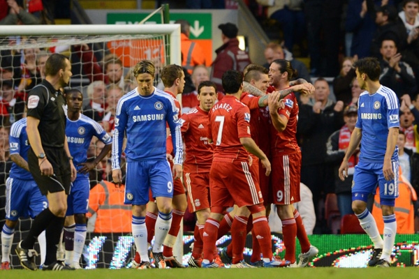 复盘曼联1-1西汉姆：阿莫林“反向换人”导致丢分，B费射门离谱