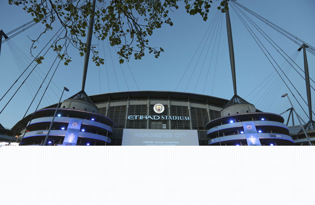 生猛！21岁小将替补梅开二度，后脚跟写意破门+戏耍裤袜