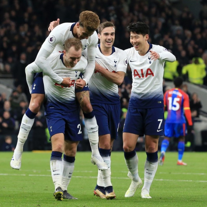 球迷：今天这队是真狠